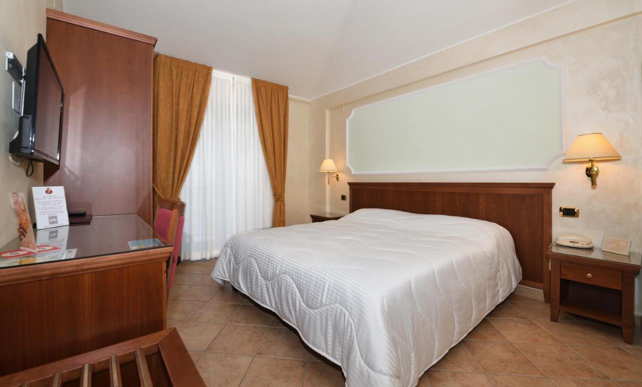 Hotel Ristorante Rossemi San Giovanni Rotondo Exteriér fotografie
