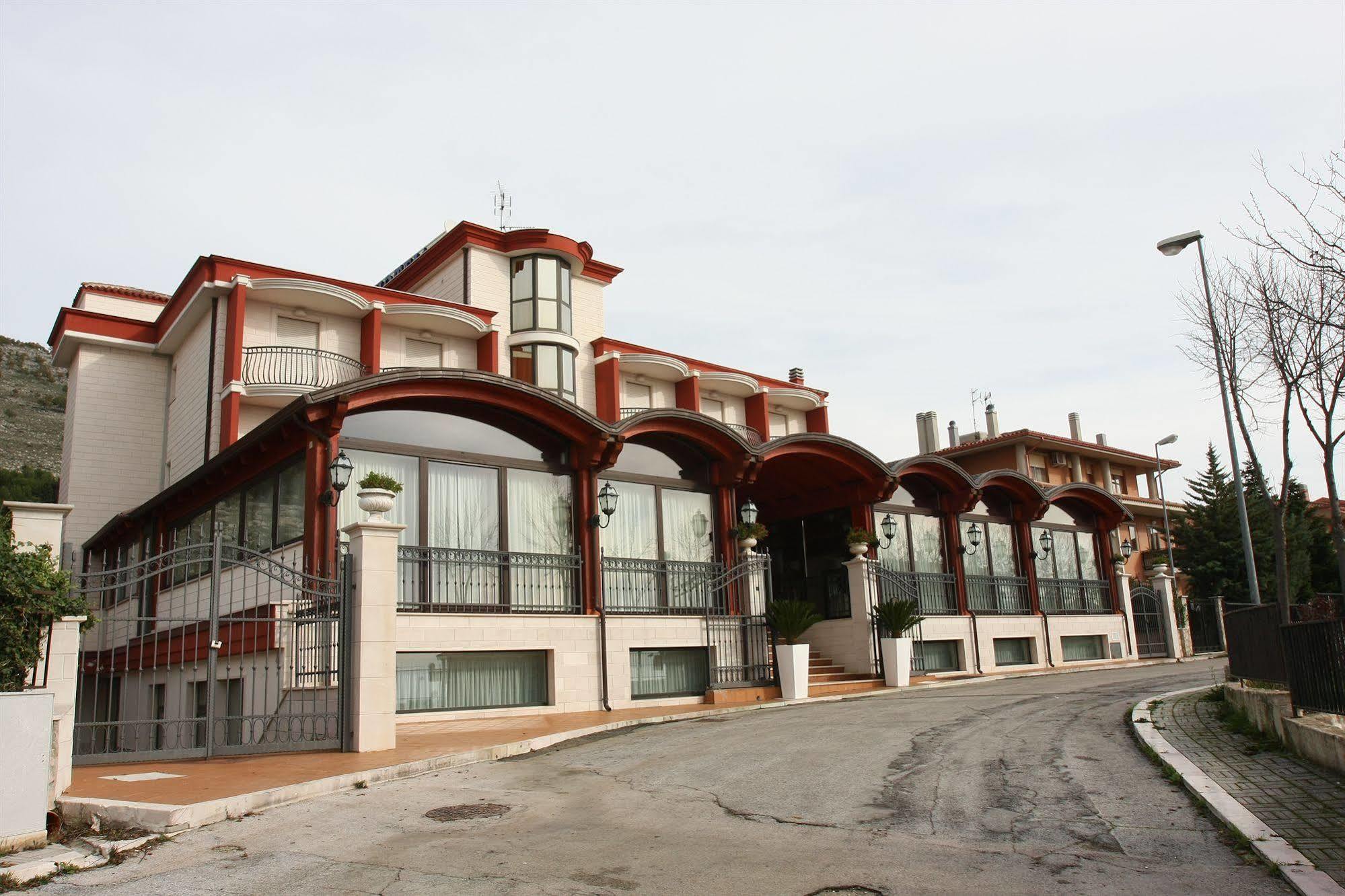 Hotel Ristorante Rossemi San Giovanni Rotondo Exteriér fotografie