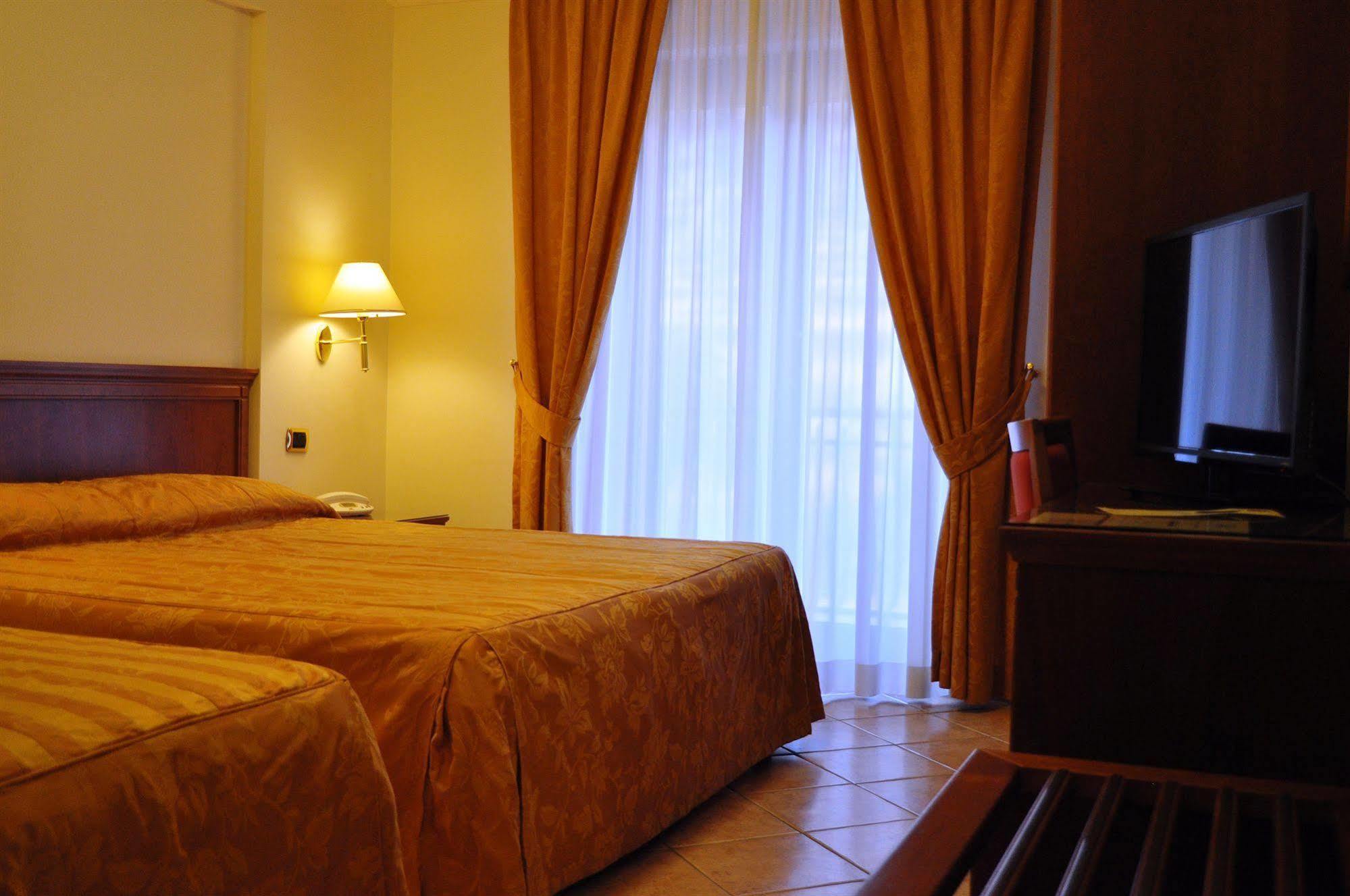 Hotel Ristorante Rossemi San Giovanni Rotondo Exteriér fotografie